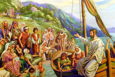 Resultado de imagem para imagem jesus prega a margem do rio genesaré